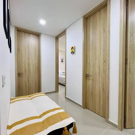 Moderno Y Amplio Cerca A La Playa! Apartment