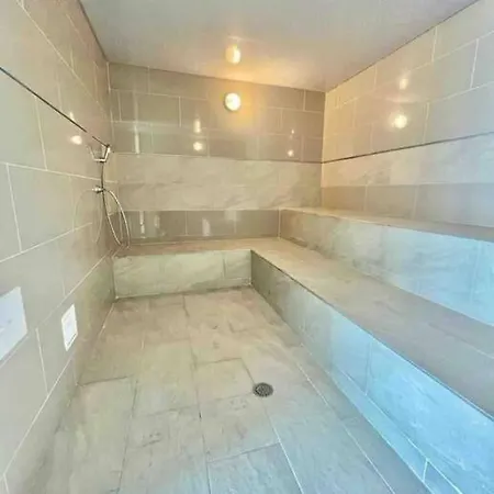 Moderno Y Amplio Cerca A La Playa! Apartment *