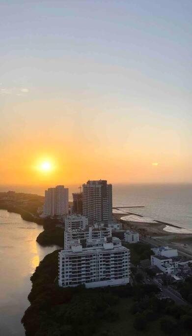 Apartamento Moderno Y Amplio Cerca A La Playa! Cartagena